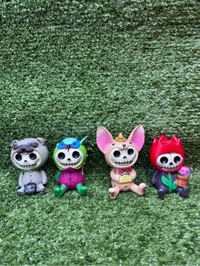Hand-Painted Green, Pink, Red & Beige Skull Figurine Set - Home Accents